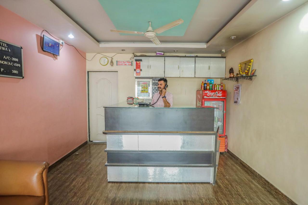 Hotel Sai Niwas Лонавала Екстериор снимка